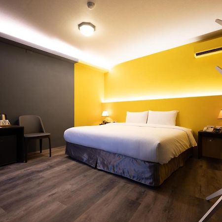 Motel 東旅驛棧 Jiaoxi Esterno foto