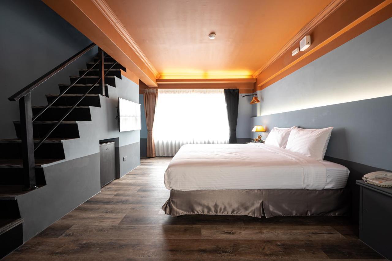 Motel 東旅驛棧 Jiaoxi Esterno foto