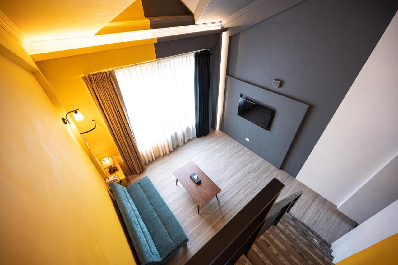Motel 東旅驛棧 Jiaoxi Esterno foto